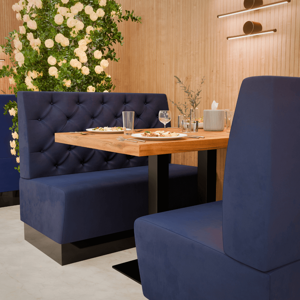 Amsterdam Samtstoff Chesterfield Referenz 2 blau
